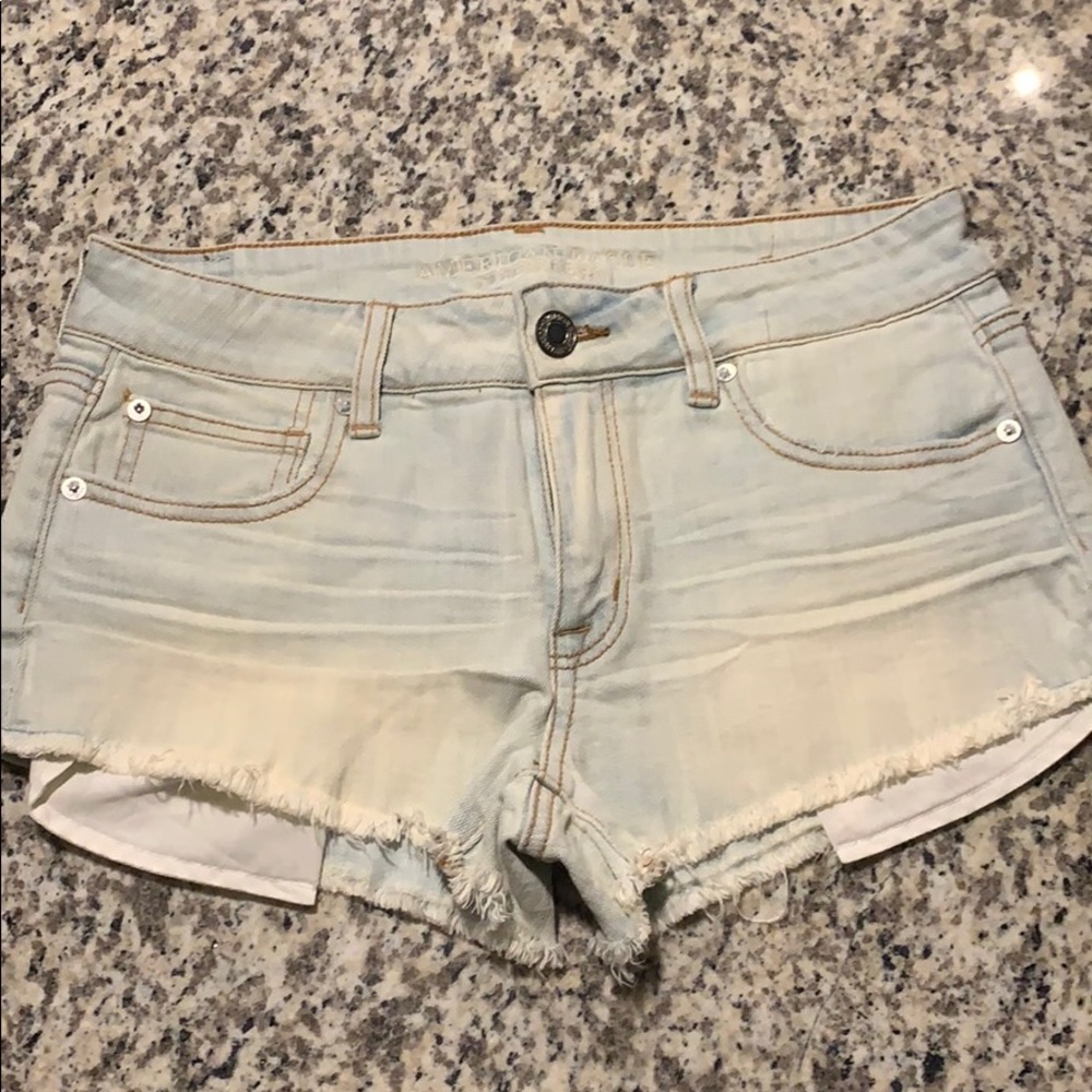 Washed out short shorts
